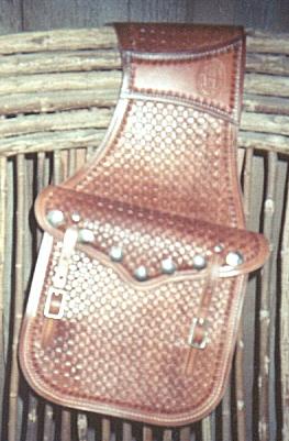 #1002 large saddlebag